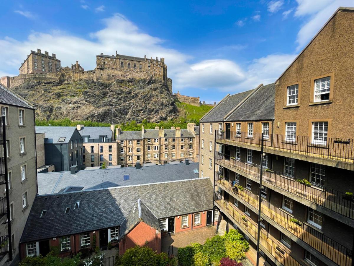 Studio Hart Castle Rock Grassmarket EDI Exterior photo