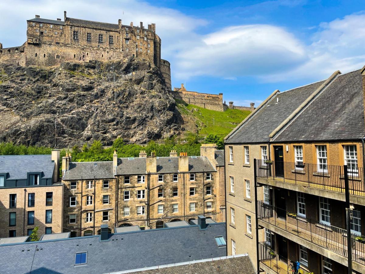 Studio Hart Castle Rock Grassmarket EDI Exterior photo